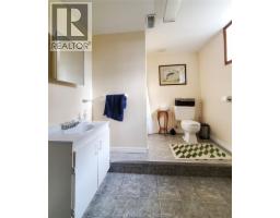 25900 Prince Albert ROAD - 23