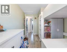 44 ROSSINI CRESCENT - 21