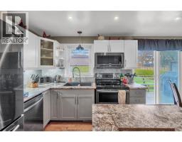 325 John STREET East - 14