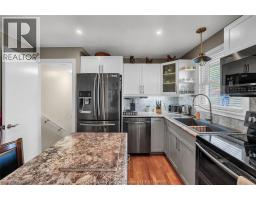 325 John STREET East - 16