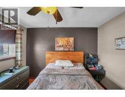 325 John STREET East - 23