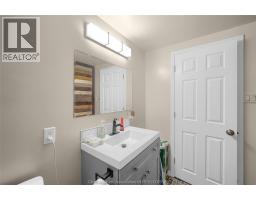 325 John STREET East - 38