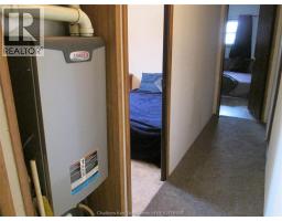 30 REGENCY DRIVE - 32