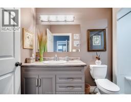 42 Lanz BOULEVARD - 18