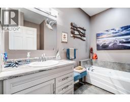 42 Lanz BOULEVARD - 23