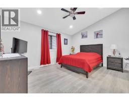 10 Clara CRESCENT - 18