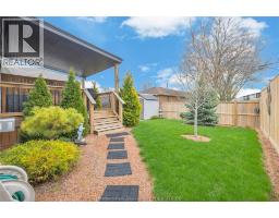 10 Clara CRESCENT - 33