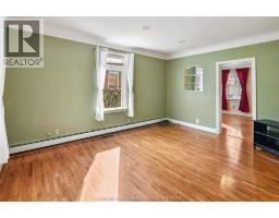 153 Catherine STREET - 21