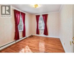 153 Catherine STREET - 24