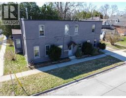 195 SYDENHAM STREET - 33