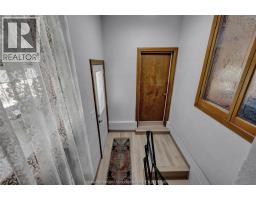 351 Talbot STREET - 28