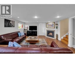 76 THORNHILL CRESCENT - 29