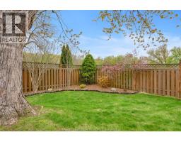 76 THORNHILL CRESCENT - 39