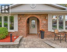 76 THORNHILL CRESCENT - 6