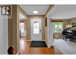 76 THORNHILL CRESCENT - 7