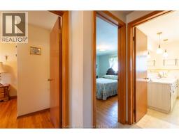 22 PEMBROKE CRESCENT - 14