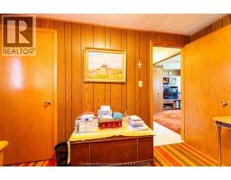 22 PEMBROKE CRESCENT - 29