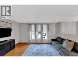 41 Drummond STREET - 4