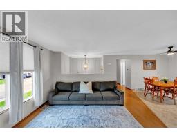 41 Drummond STREET - 6