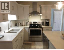 8 CHRISTINA PLACE - 10