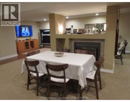 8 CHRISTINA PLACE - 24