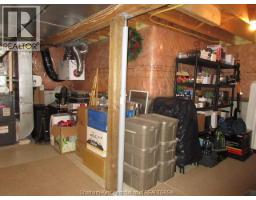 8 CHRISTINA PLACE - 32