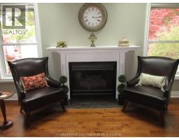 8 CHRISTINA PLACE - 7