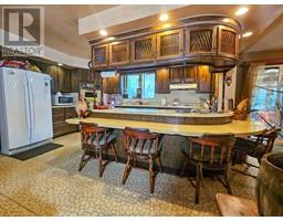 7883 TALBOT TRAIL - 12