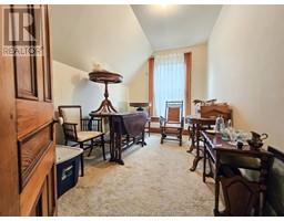 7883 TALBOT TRAIL - 33