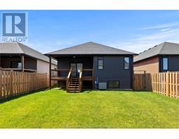 268 Moonstone CRESCENT - 6