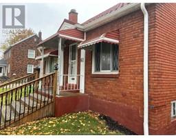 61 Buckingham AVENUE - 4