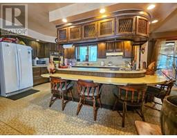 7883 TALBOT TRAIL - 10