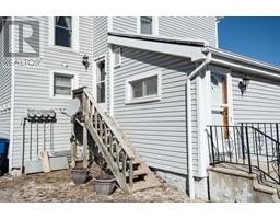342 KING STREET West - 5