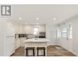 33 WILSON AVENUE - 11