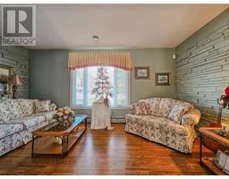 85 LYNNWOOD DRIVE - 11