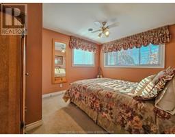 85 LYNNWOOD DRIVE - 16