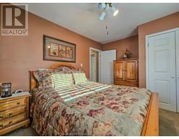 85 LYNNWOOD DRIVE - 17