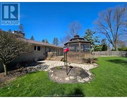 85 LYNNWOOD DRIVE - 32