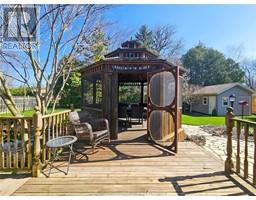 85 LYNNWOOD DRIVE - 33