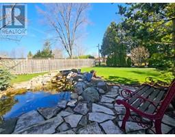 85 LYNNWOOD DRIVE - 36
