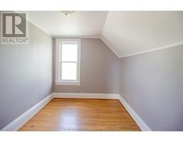 135 CHESTNUT STREET - 15