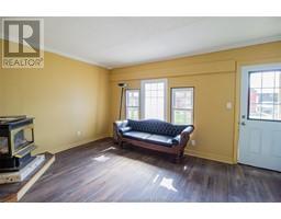 135 CHESTNUT STREET - 8