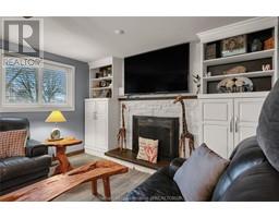 12 DONALDA DRIVE - 20