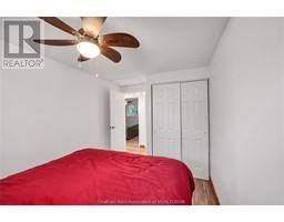 12 DONALDA DRIVE - 34