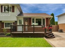12 DONALDA DRIVE - 4