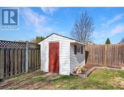 12 DONALDA DRIVE - 46