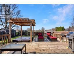 12 DONALDA DRIVE - 47