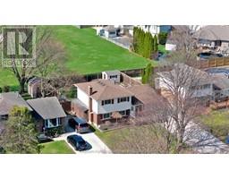 12 DONALDA DRIVE - 6