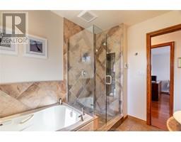 35 Monarch DRIVE - 15