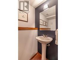 35 Monarch DRIVE - 25